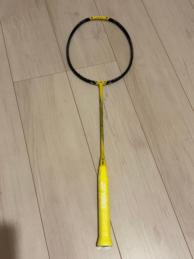 4ug6 ナノフレア1000Z☆新品未使用　ヨネックス　バドミントン　ラケット