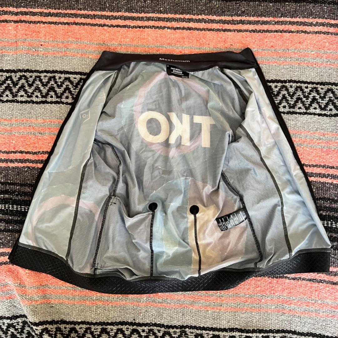 パスノーマルスタジオ Mechanism Jersey