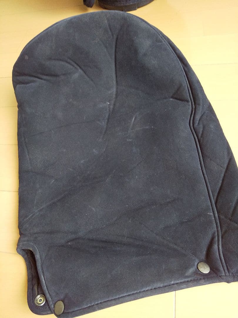 バーニーズニューヨーク　ゴルフ　キャディバッグ(黒)　とシューズバッグ(赤)