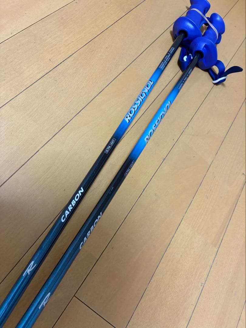 美品118cmROSSIGNOL ULTLA LIGHTカーボンスキー ストック