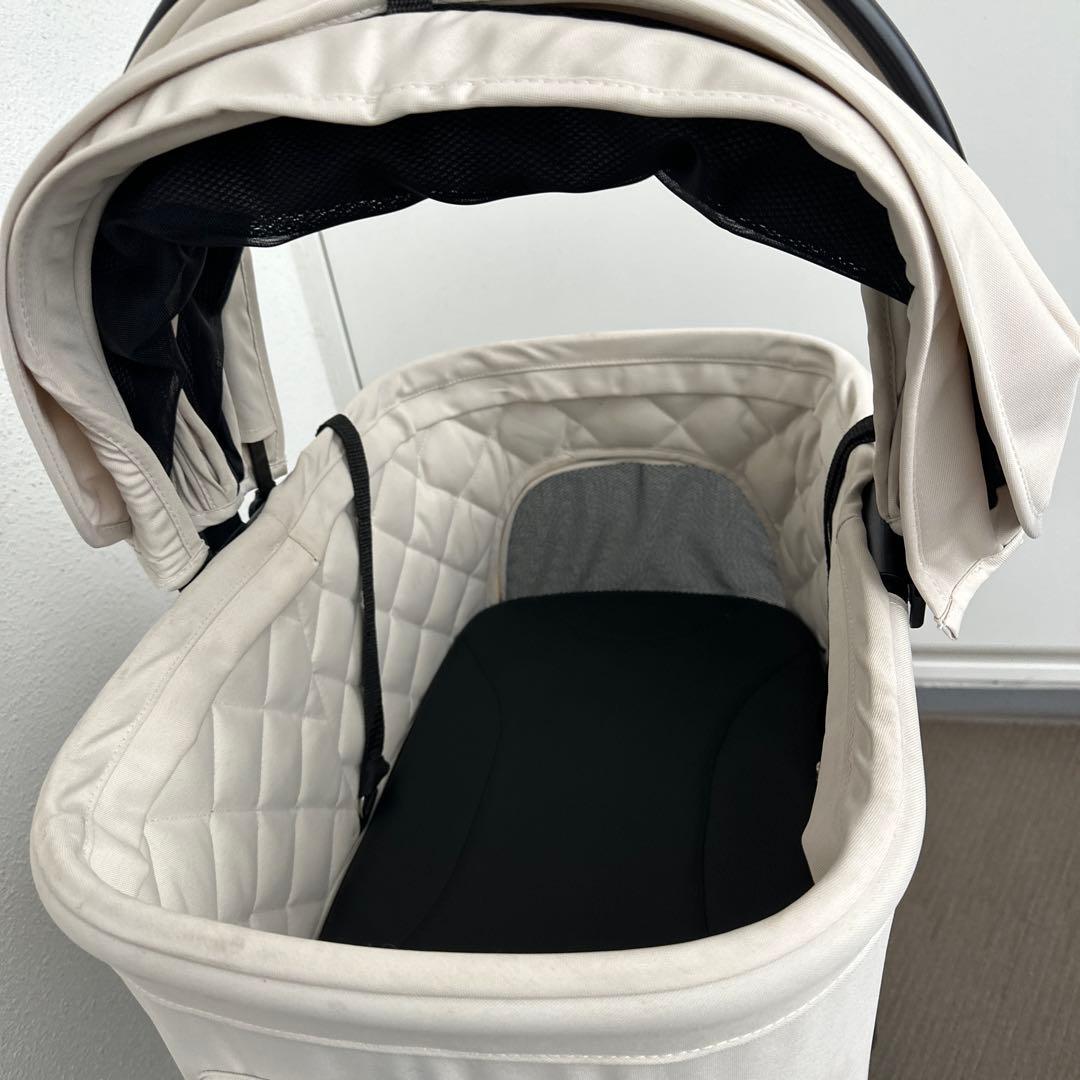 AIRBUGGY WIZ ホワイト ペットカート