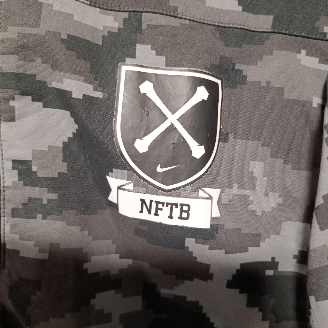 Lサイズ ナイキNFTB サッカー　ウェア　ナイロンジャケット　カモフラ迷彩