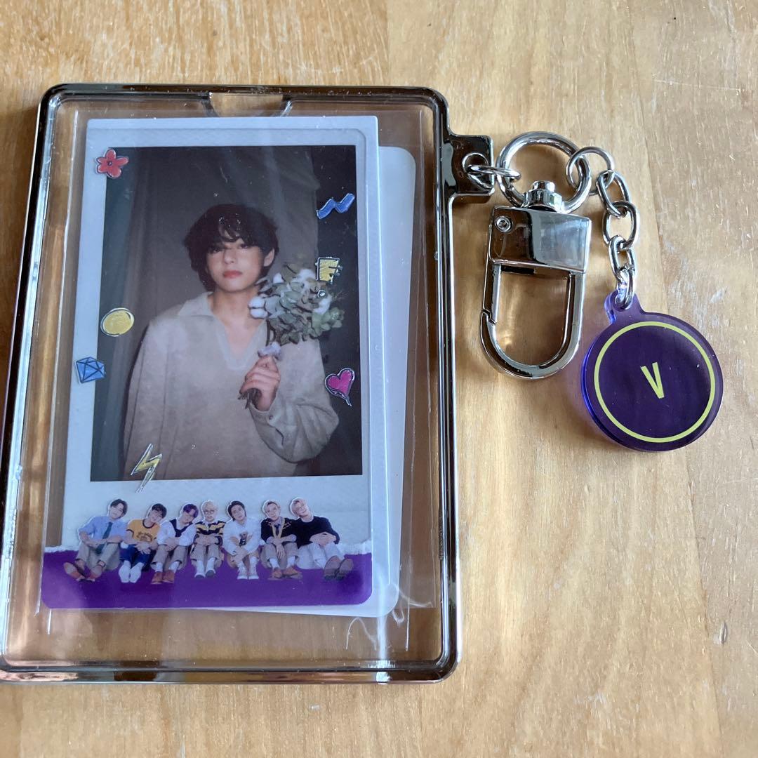 公式グッズ　BTS テテ V トレカ アクスタ　うちわ等　まとめ売り