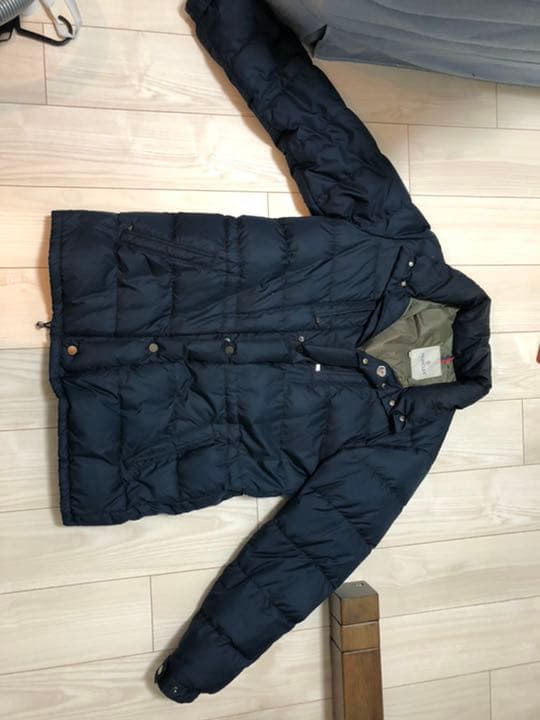 モンクレール　ダウン