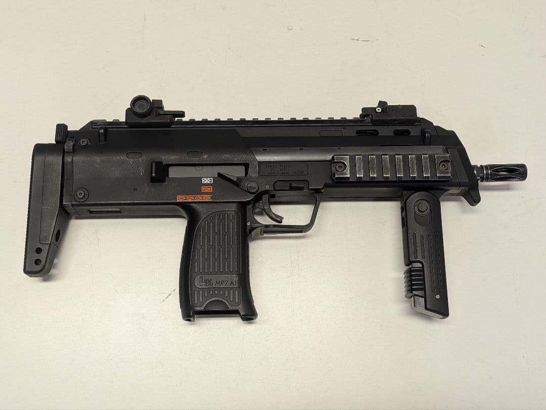東京マルイ 電動コンパクトマシンガン MP7A1 中古