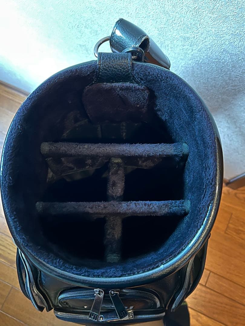 ラウドマウスシャガデリックシルバー刺繍柄ゴルフバッグ