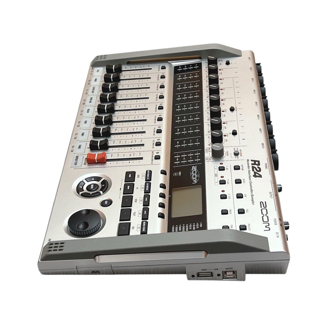 【美品】ZOOM R24 マルチトラックレコーダー
