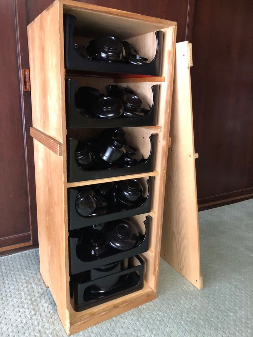 お膳　お椀　5膳　おひつ　しゃもじ　お盆　セット　木製収納箱付き　骨董品