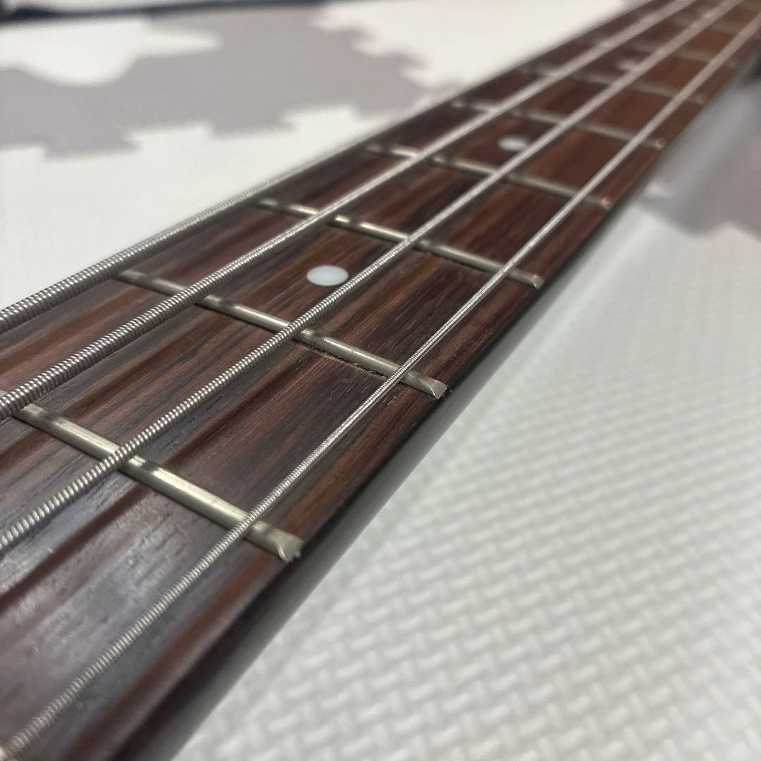 Triumph Sonic Master 4弦ベース