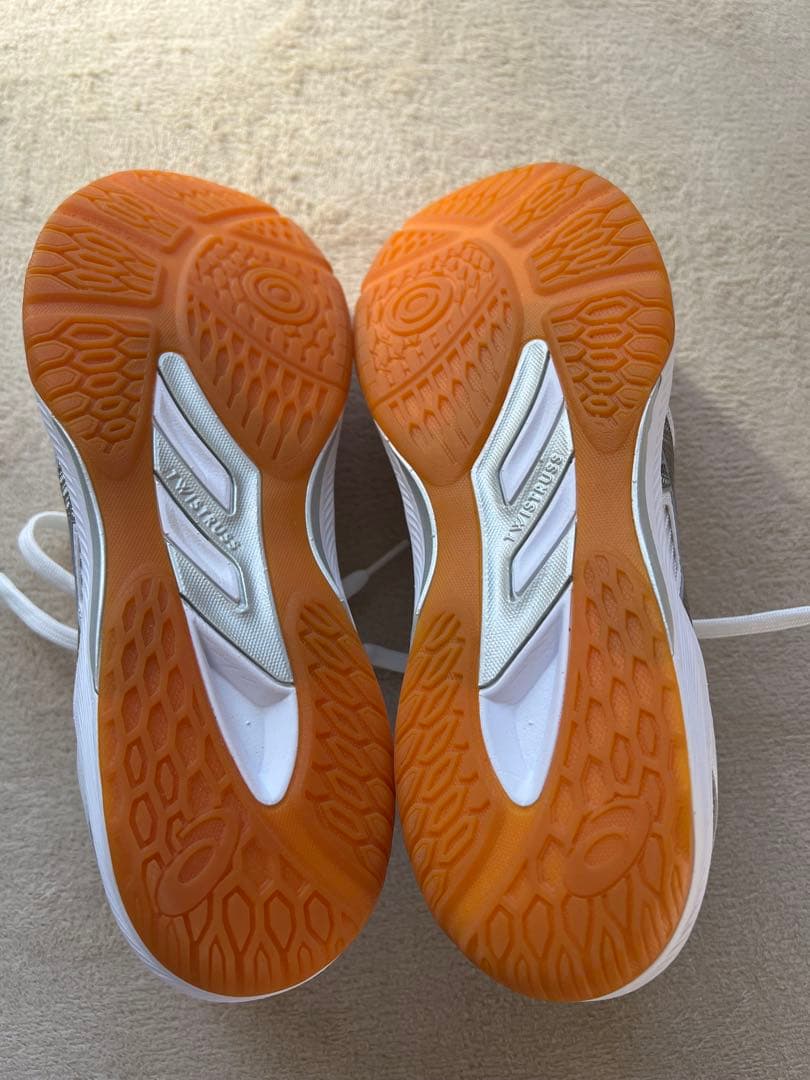 アシックスバレーボールシューズ ローテ ジャパン ライト 26センチ