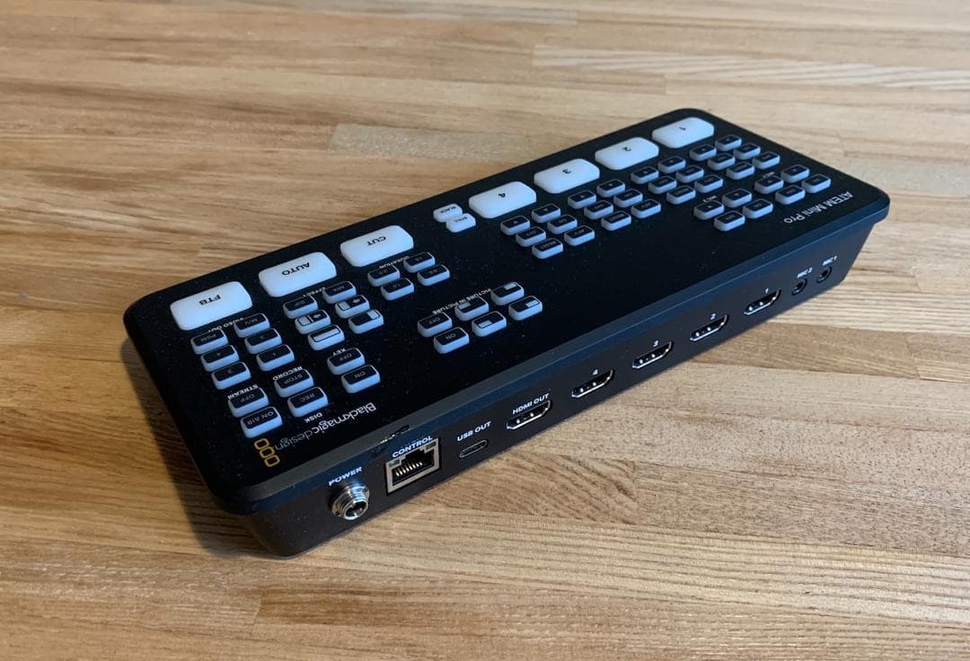 BlackmagicDesign ATEM Mini Pro ビデオスイッチャー