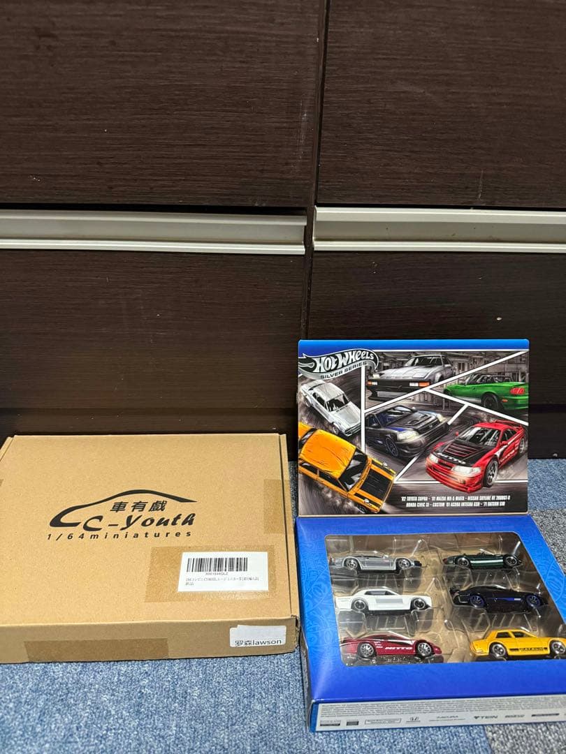 LAWSON ミニカーセット 駐車場付き ホットウィールセット付き