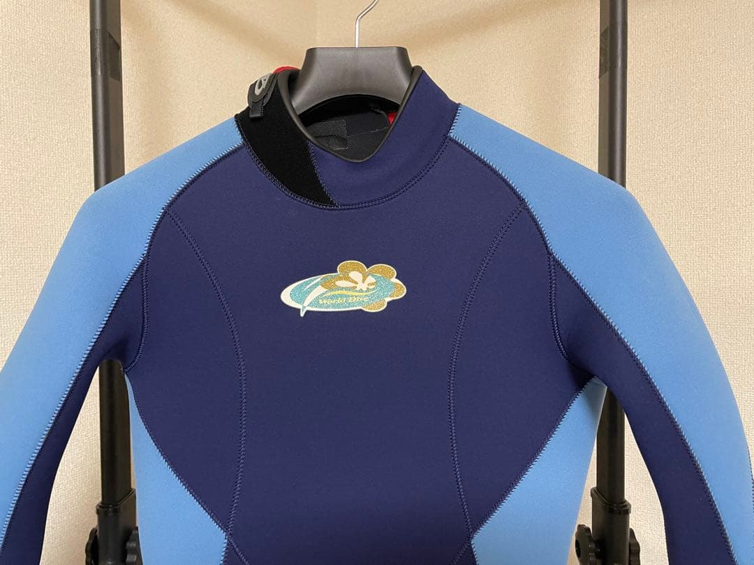World Dive ウェットスーツ ネイビー　⭐︎軽器材も追加可能！