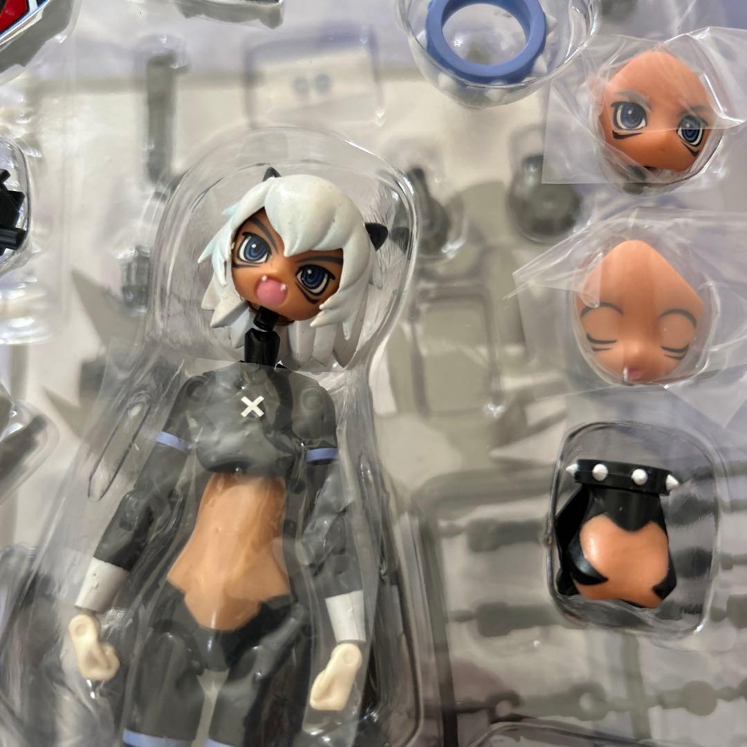 【即購入ok!!】武装神姫 ガブリーヌ アクションフィギュア 新品未使用