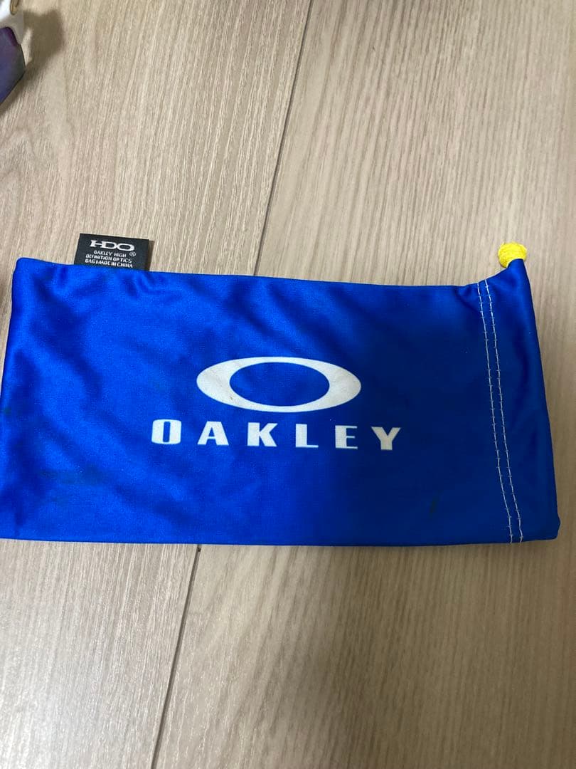 横浜ベイスターズ限定OAKLEY サングラス