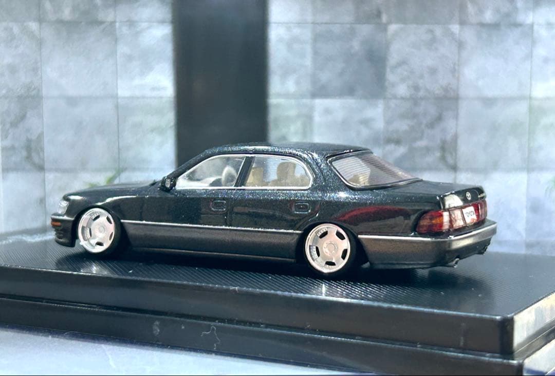 1/64 日本の名車コレクション　トヨタ　セルシオ　改造　ミニカー　改