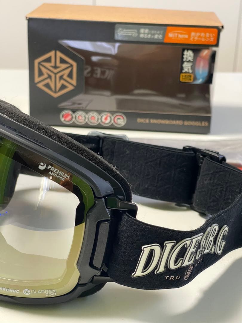 DICE BOARD GOGGLES フォトクロミック