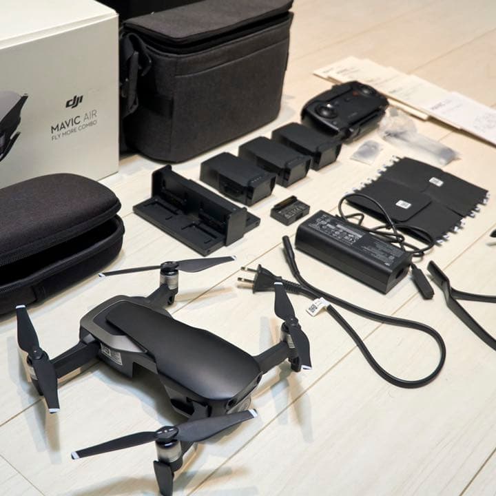 【値下げ可】DJI Mavic Air (Fly More Combo)
