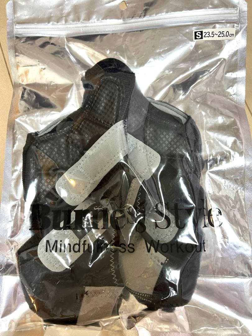 【新品未開封】LAVA キックボクシング グローブ&シューズ　2点セット