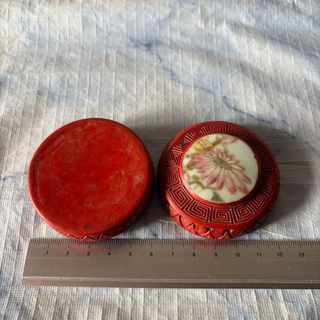 堆朱　香合　アンティーク　陶板　中国　China 小物入れ　ピルケース