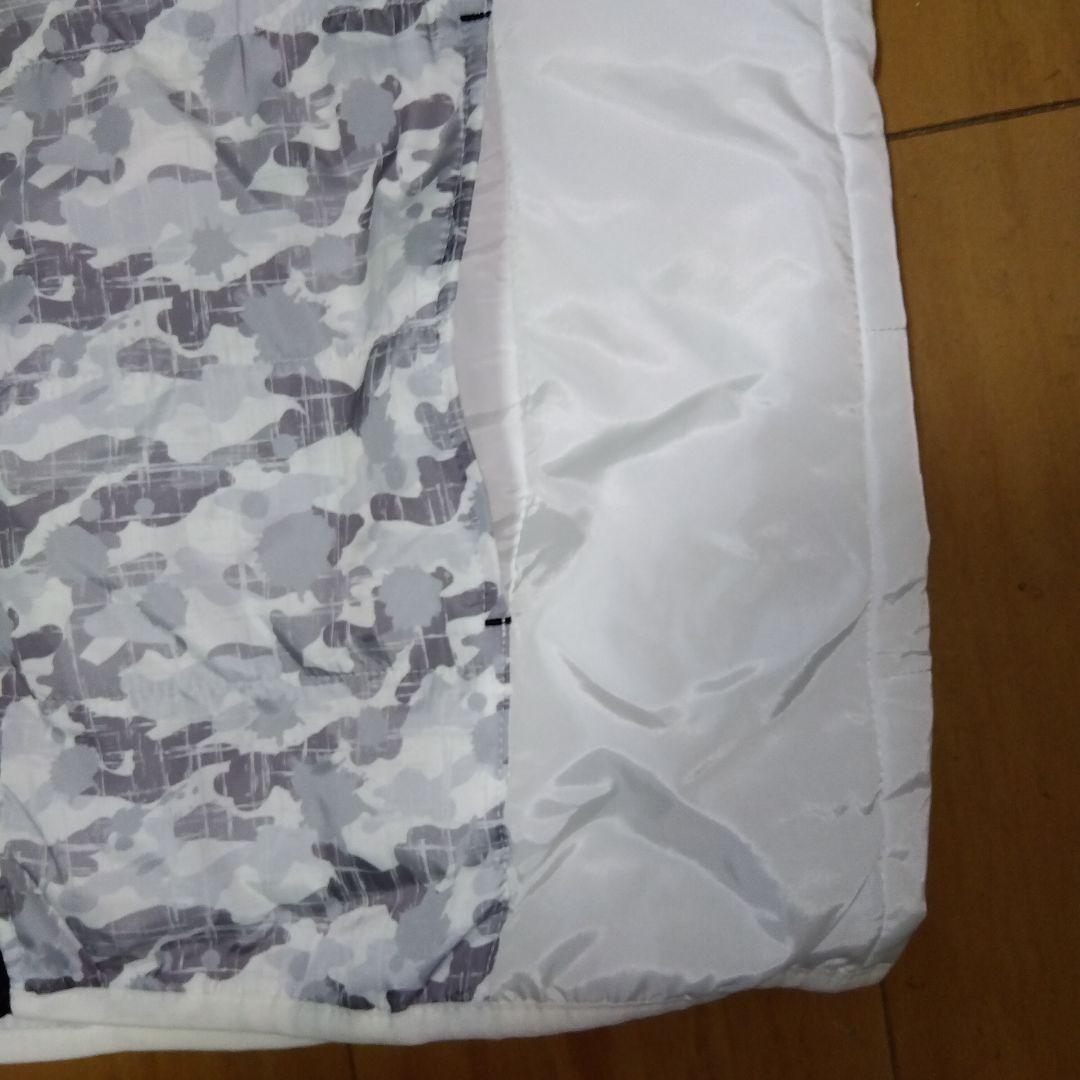 TOUR STAGE ゴルフホワイト/迷彩柄ベスト サイズ【ＬＬ】新品未使用