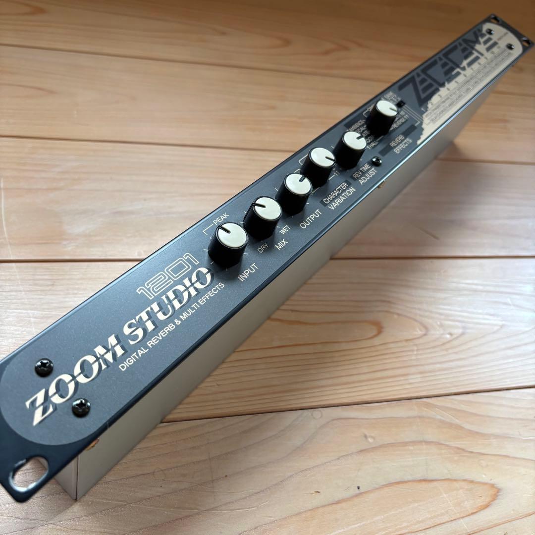 ZOOM 1201 デジタルリバーブ&マルチエフェクツ　動作品　箱付