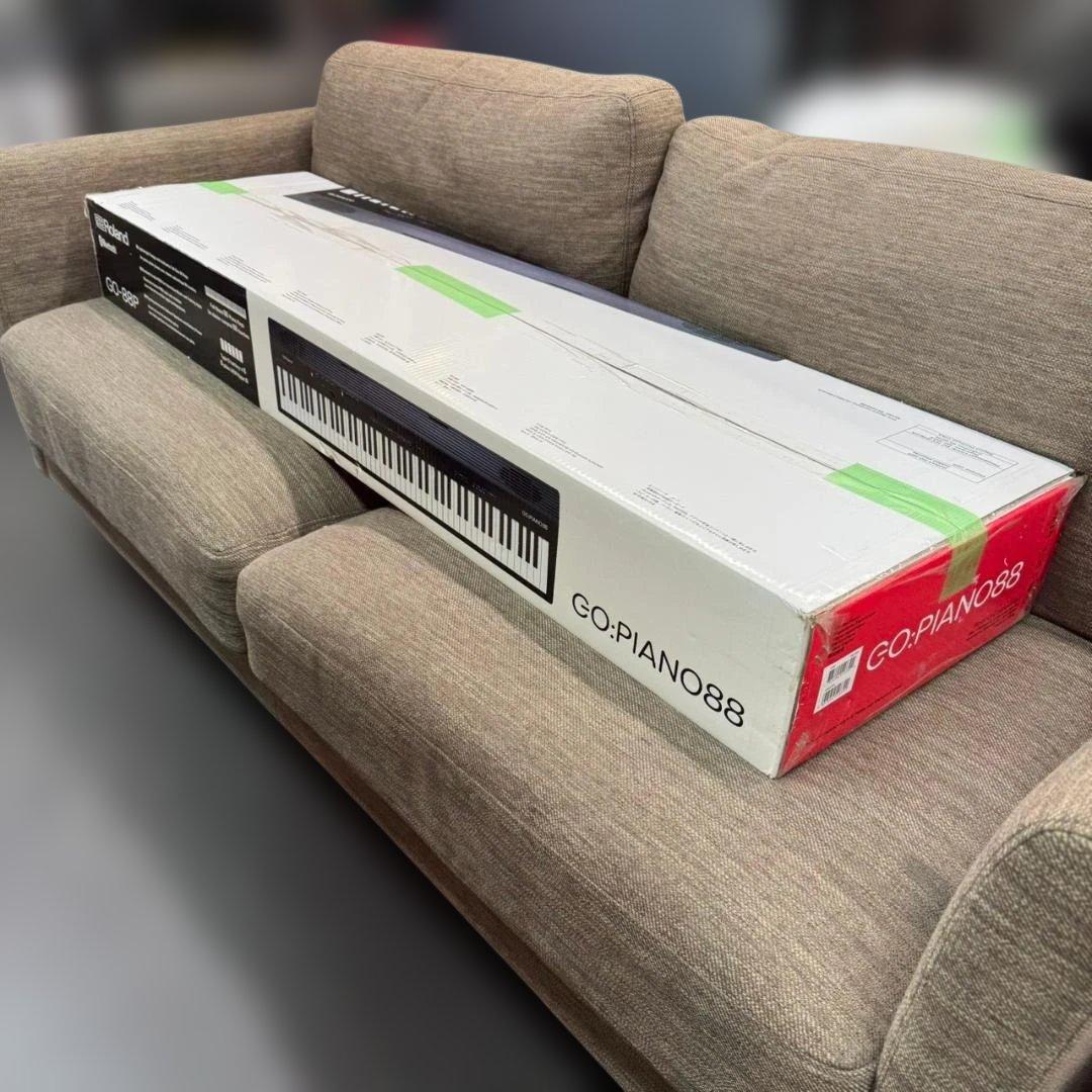 ☆☆美品　Roland　キーボード　GO-88P　22年製　GO：PIANO88