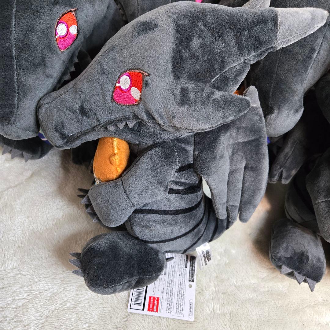 遊戯王　真紅眼の黒竜　お抱えぬいぐるみ　8個　タグ付き　レッドアイズ