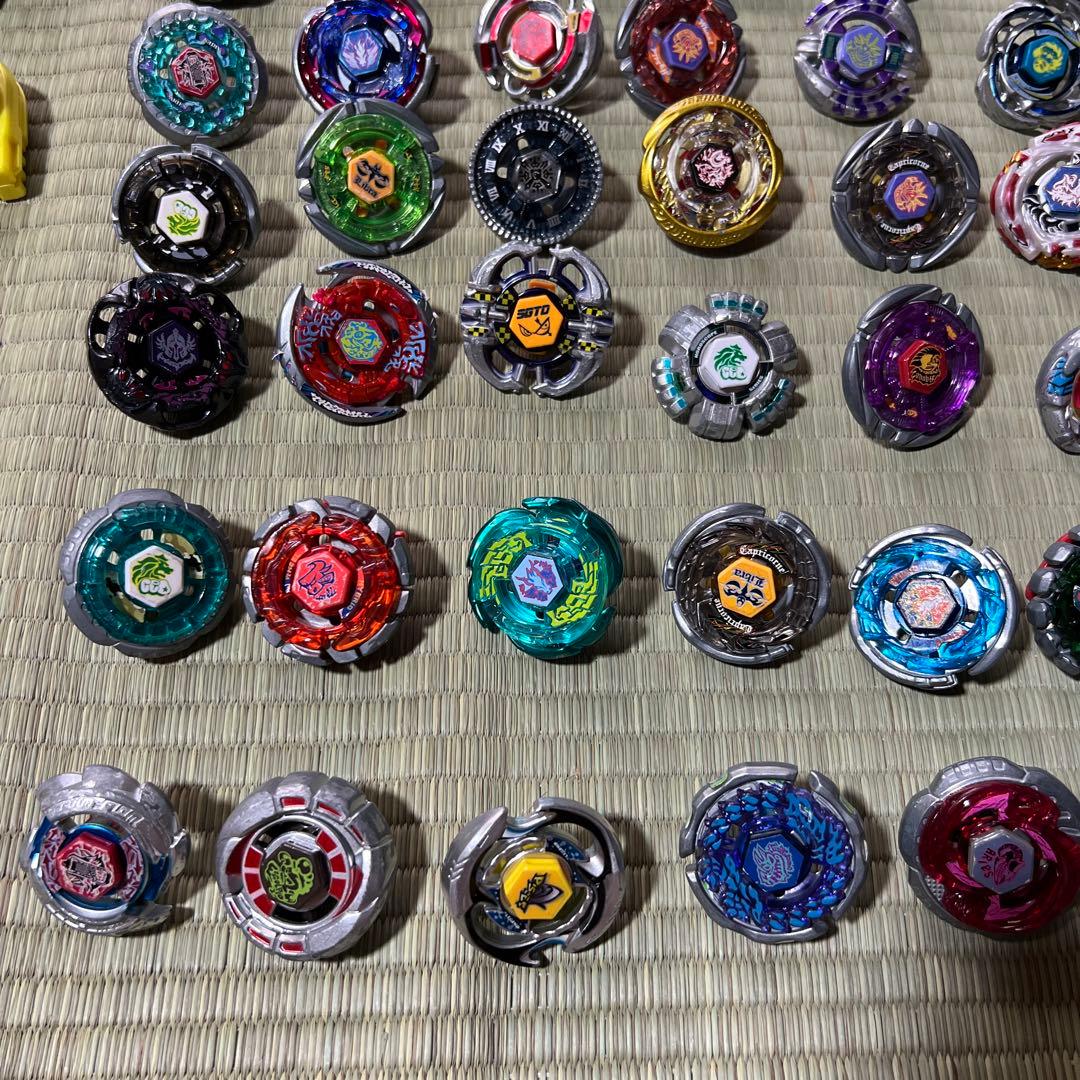 【希少】メタルファイト　ベイブレード　約70個　ランチャー　大量　まとめ売り