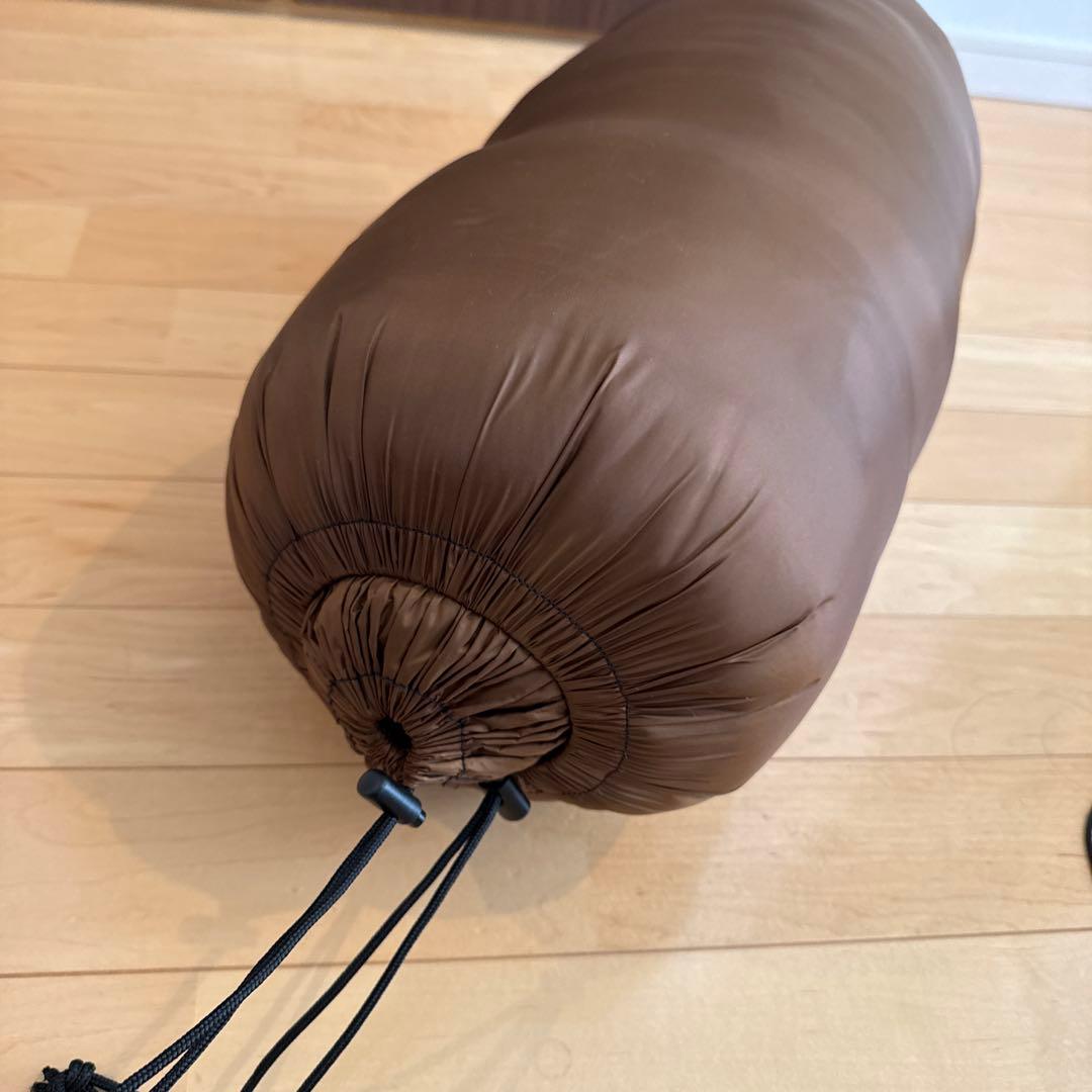 NANGA VISION PEAKS 寝袋