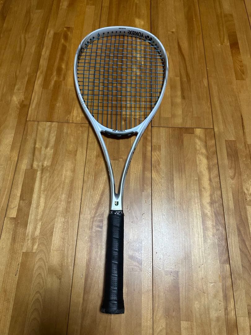 ヨネックス ナノフォース8Vレブ