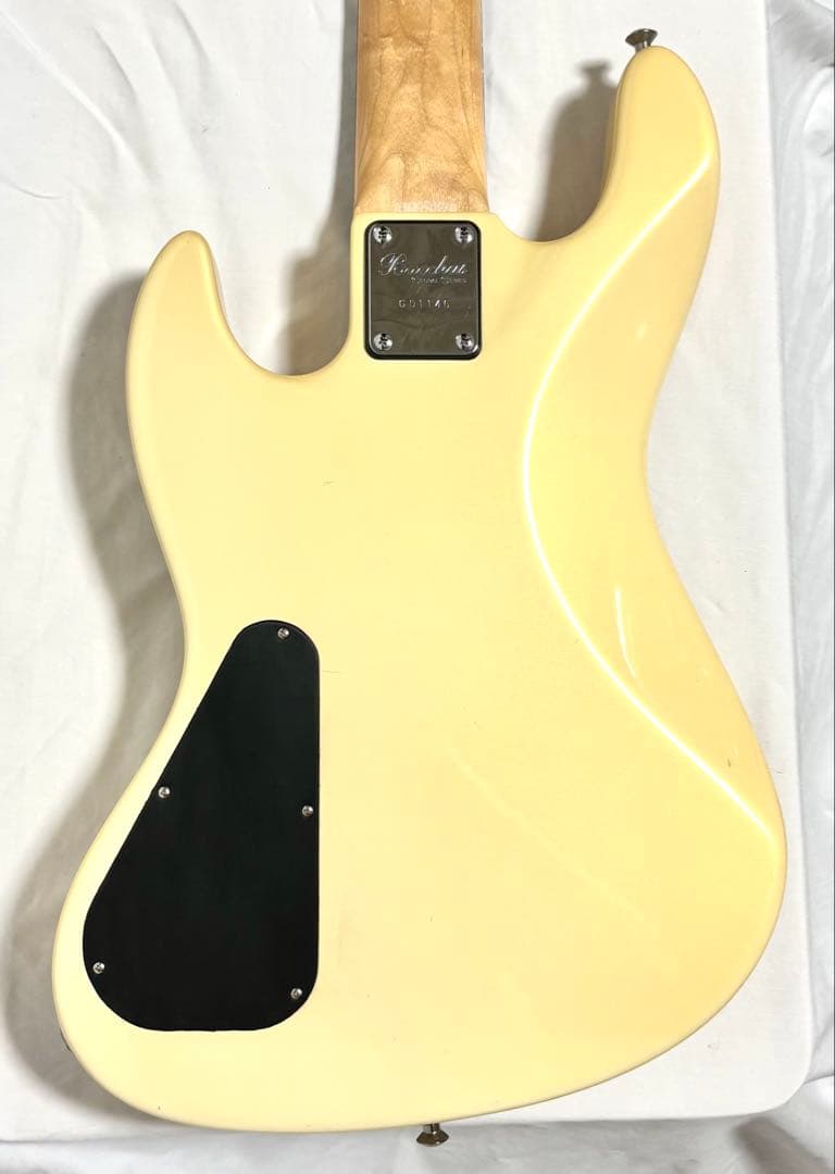 【新品弦張替済】Bacchus 5弦ベース GLOBAL SERIES ジャズベ