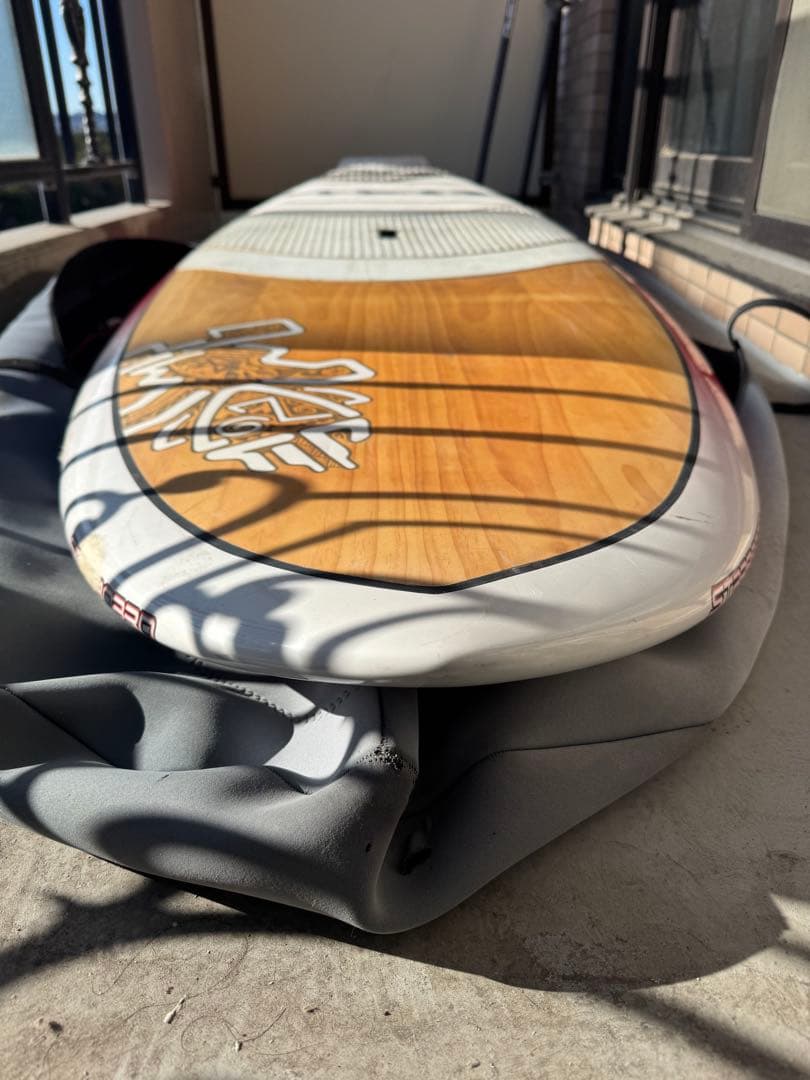 Starboard WidePoint 123L カーボンパドルとカバー付き