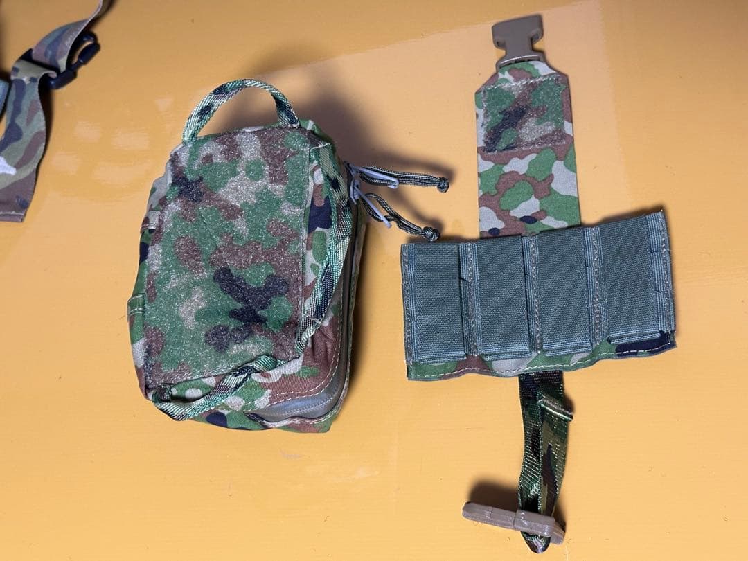 カナリア装備製作　ブローアウト　IFAK メディックポーチ　救急品袋　陸自迷彩