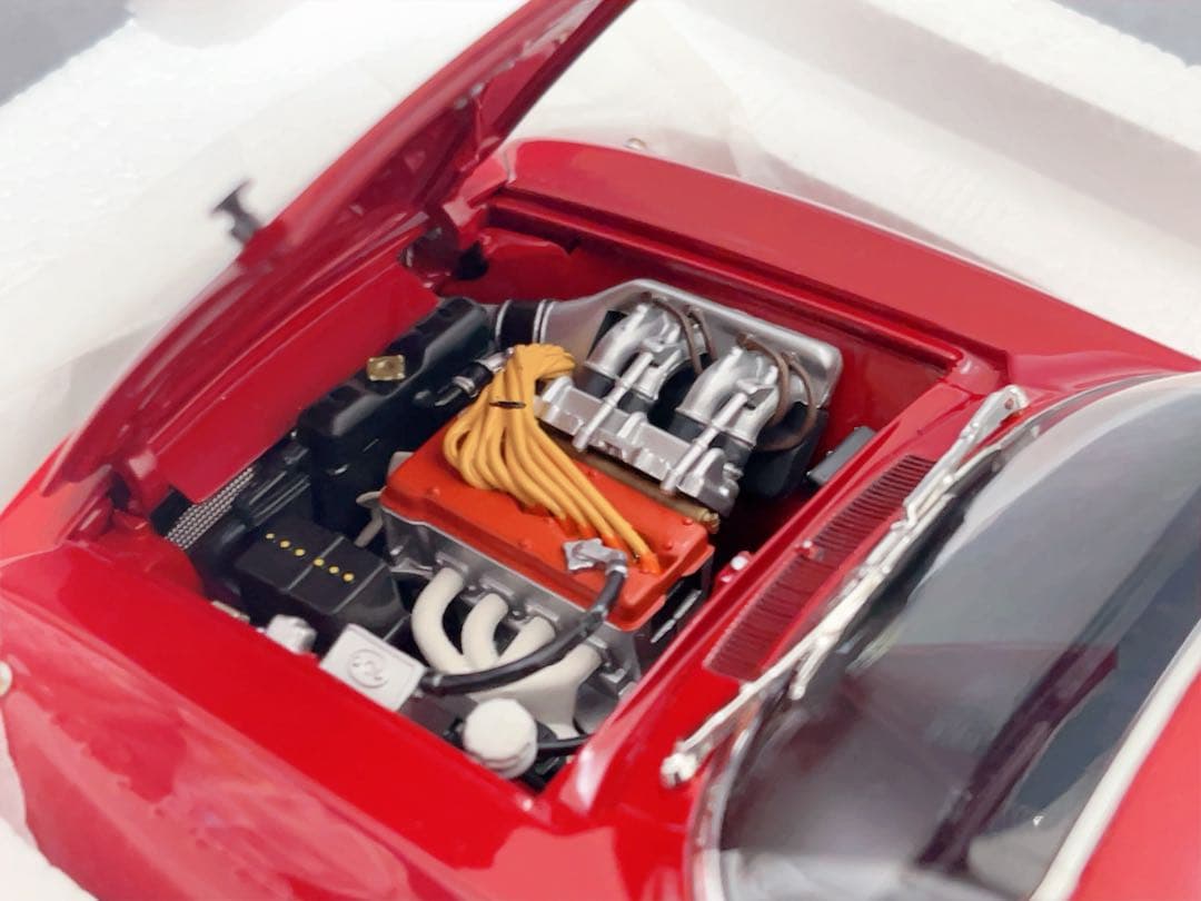 ミニチャンプス 1/18 Alfa Romeo アルファロメオ GTA 1300