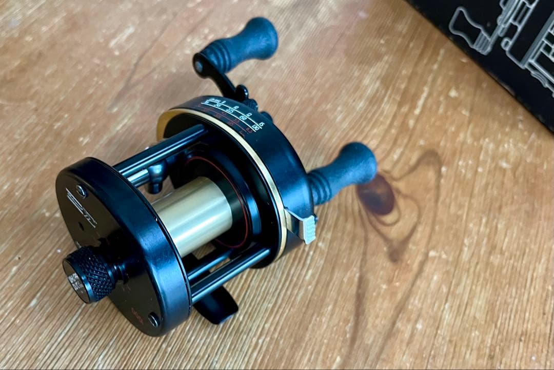 超美品！　レアなビンテージ　シェークスピア　シグマ　0001 ベイトリール CA