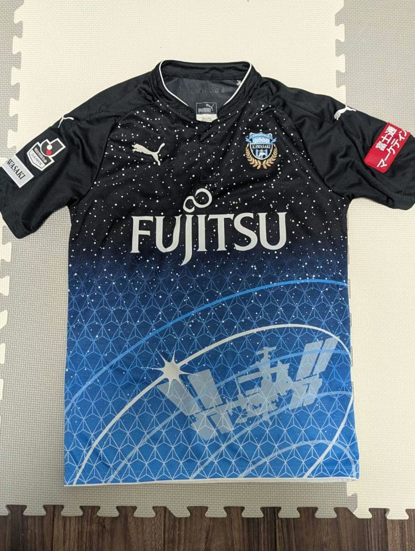 希少 美品 川崎フロンターレ×宇宙兄弟コラボ Lサイズ