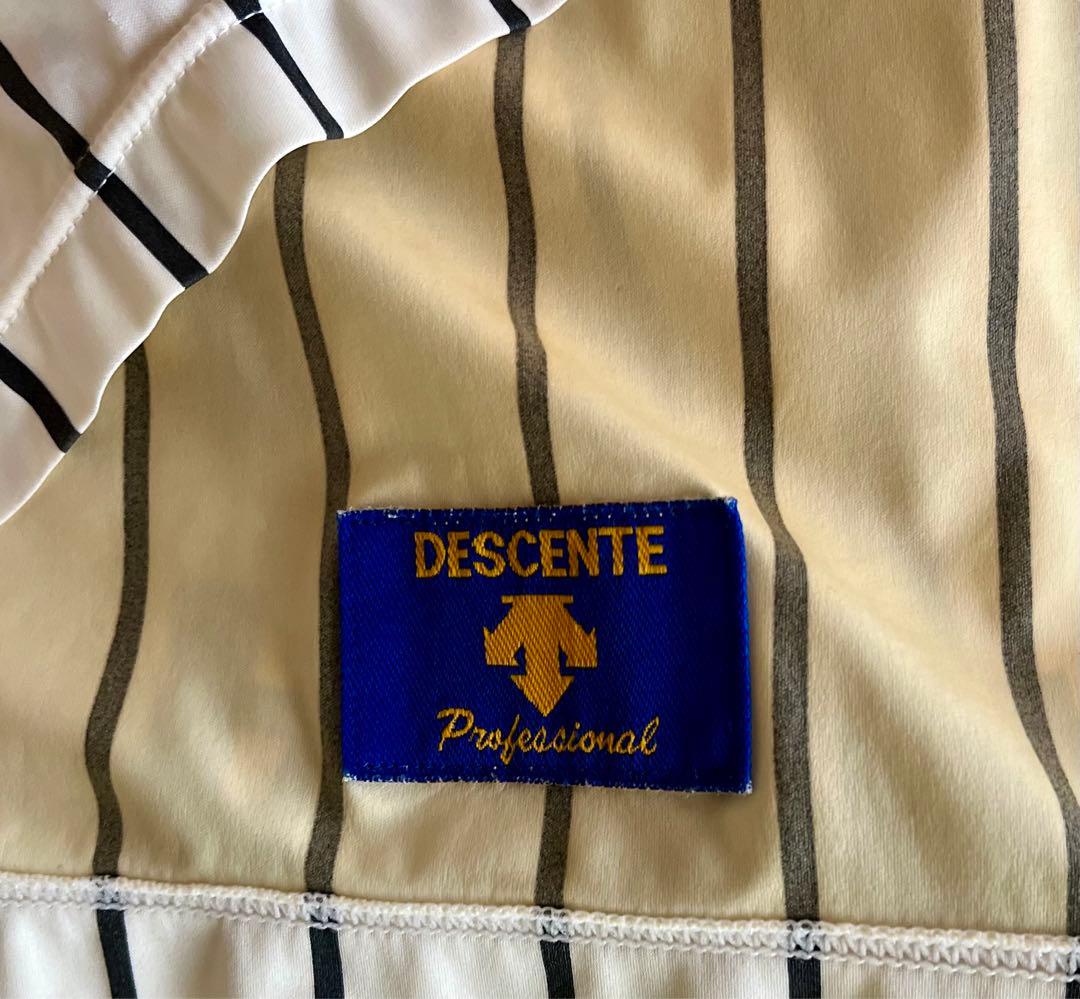 阪神タイガースプロ仕様半袖Vジャン