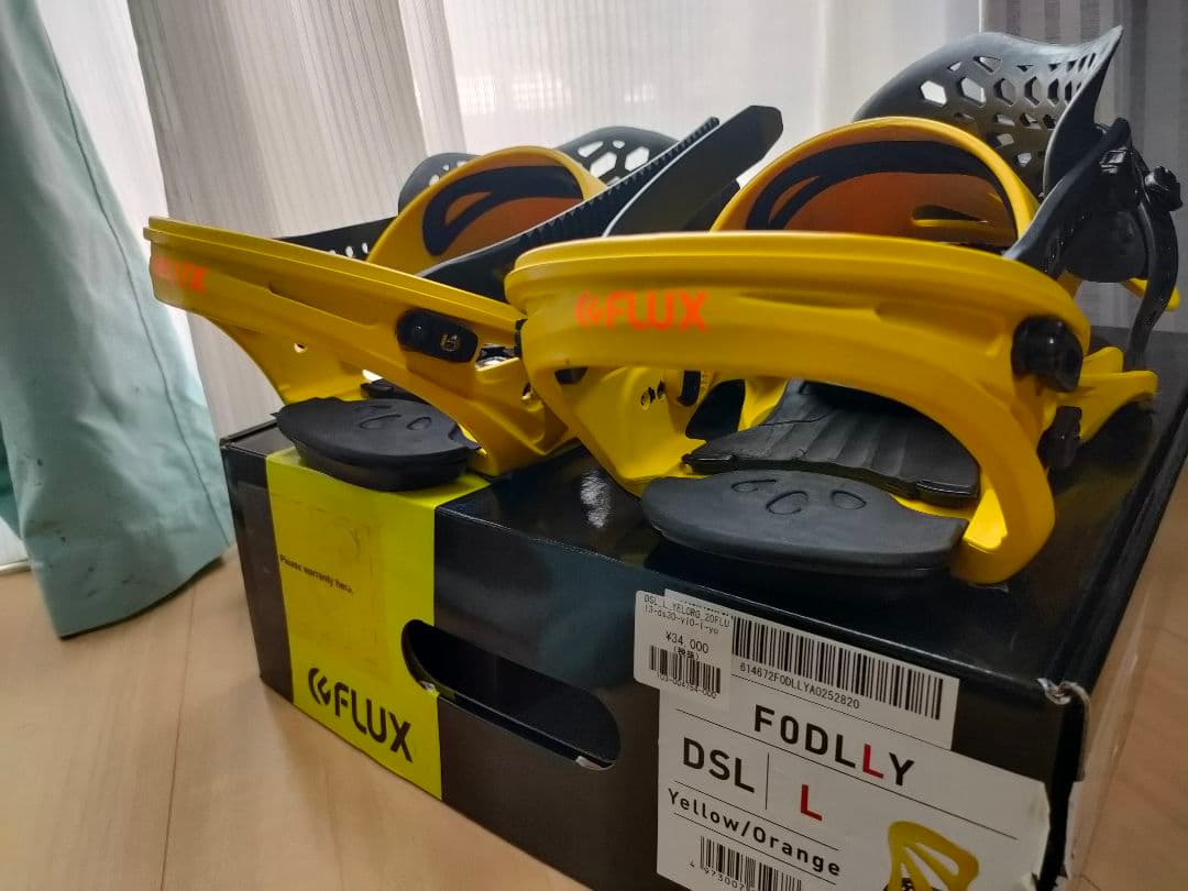 19-20 FLUX　フラックス DSL　イエロー