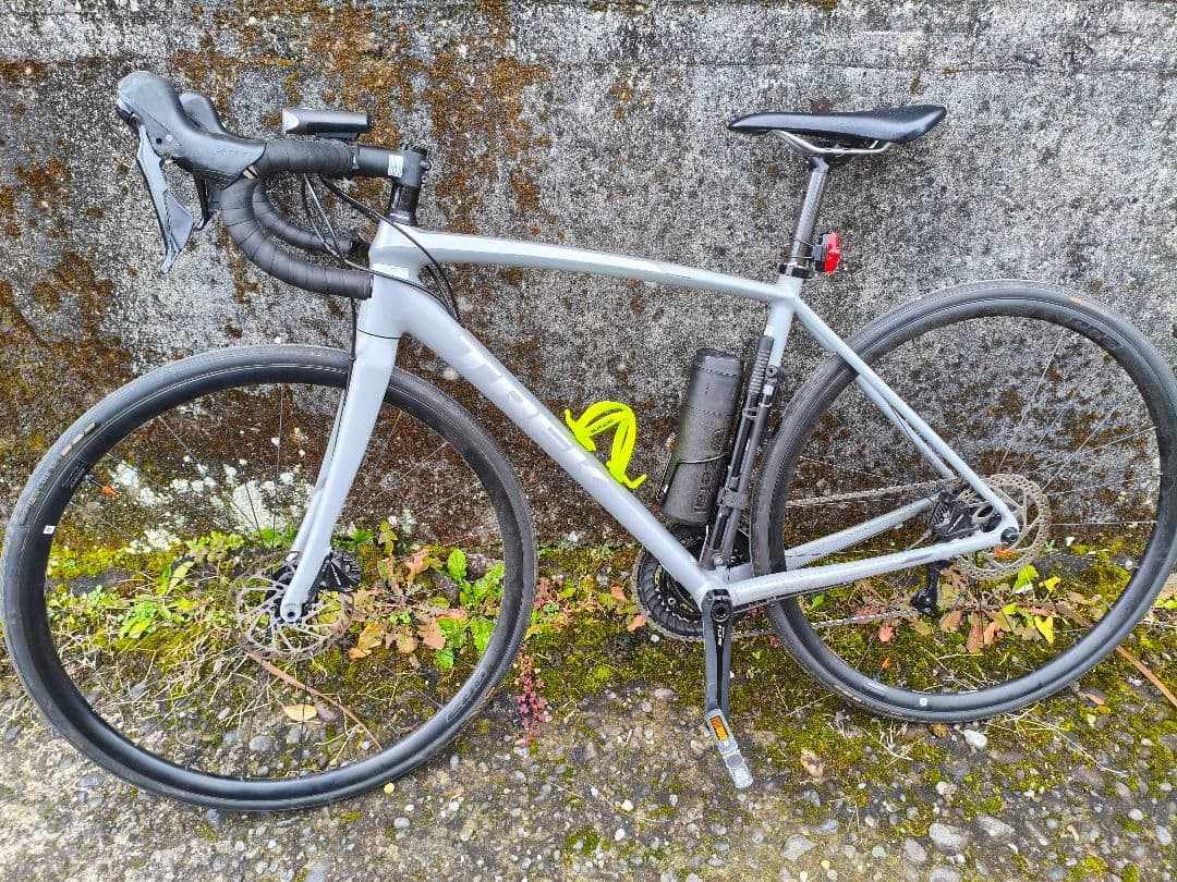 TREK　EmondaALR5 2019　フレームとコンポーネント