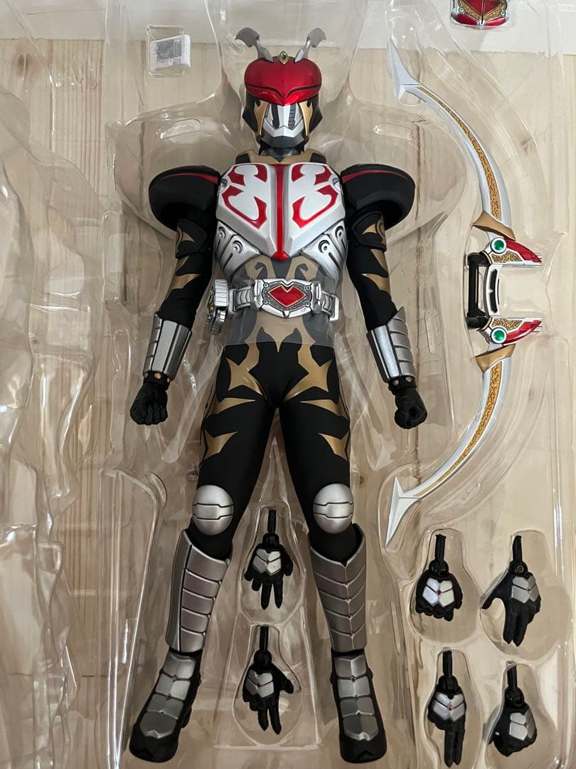 RAH 仮面ライダーカリス 2013デラックスタイプ