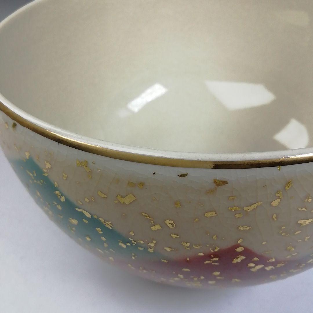 Ｔ７３２　茶碗　『九谷焼』『金箔三彩』『明山 造』　共箱　抹茶碗　茶道具