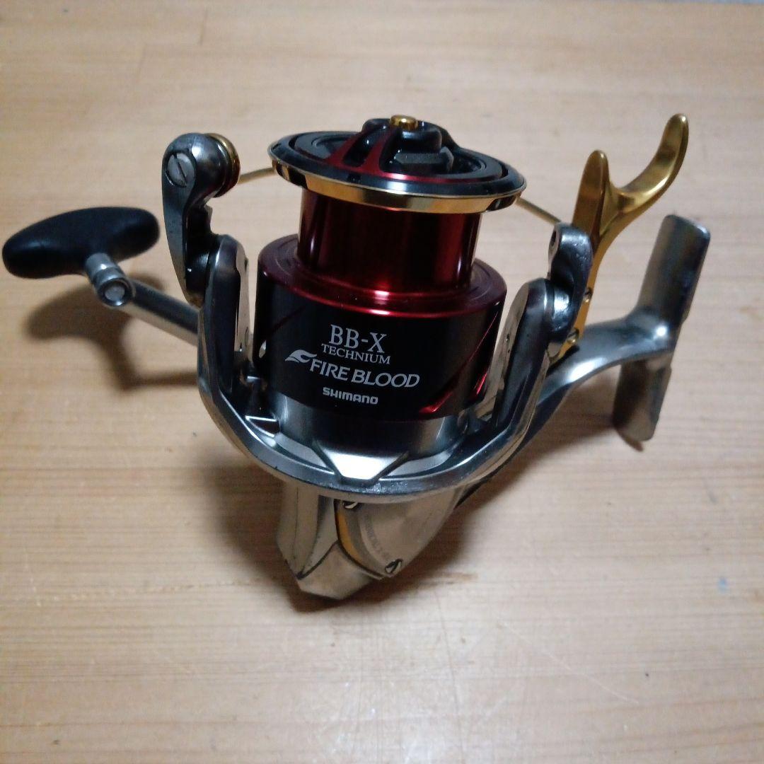 人気ブランド　シマノ　BB-X テクニウム　fireblood リール