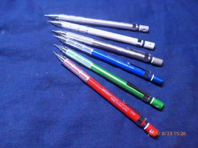 貴重なPentel GRAPH1000 LIMITED 0.5／白含6本セット