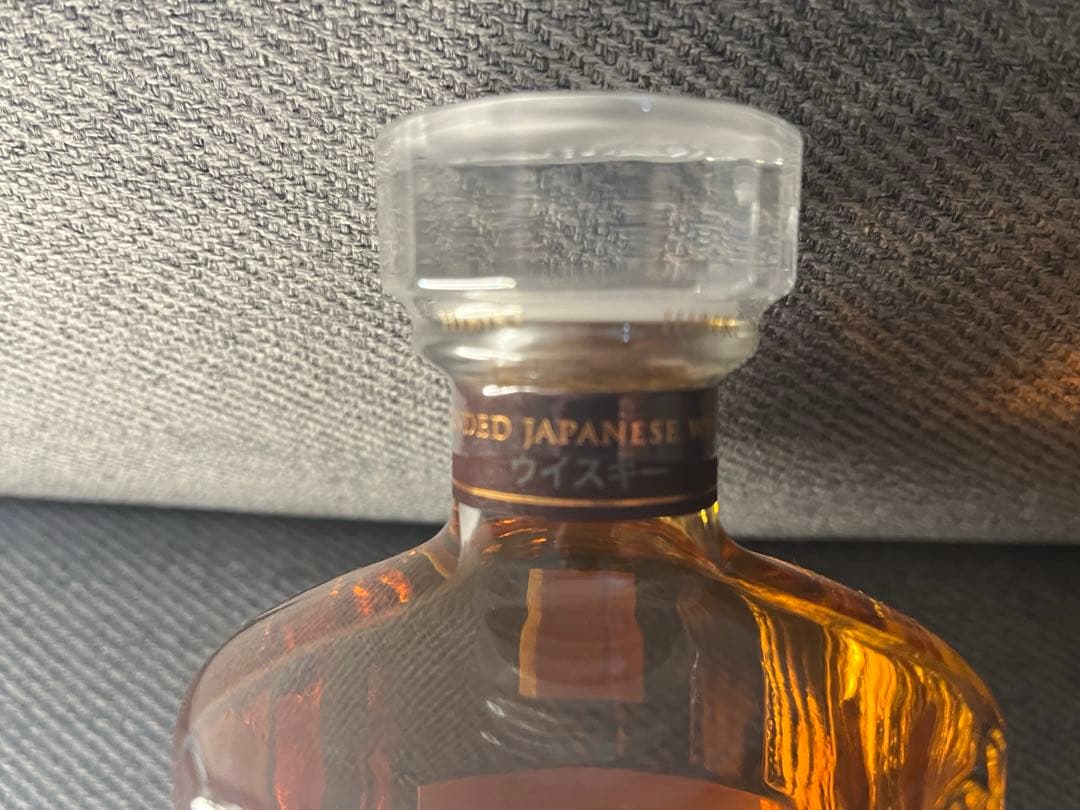 【サントリー】響BLENDER’S CHOICE 700ml 43度