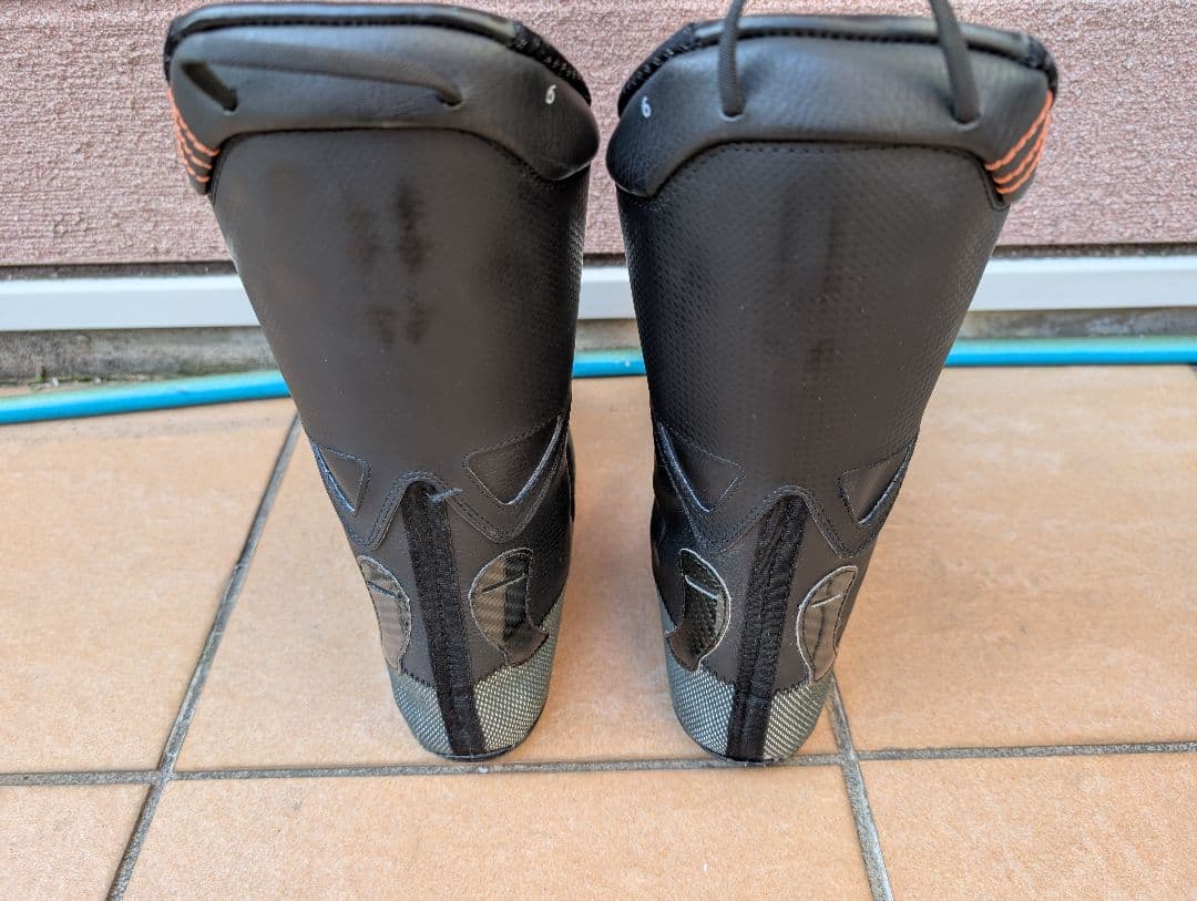 ディーラックス　アルペンブーツ　TRACK 700 25センチ