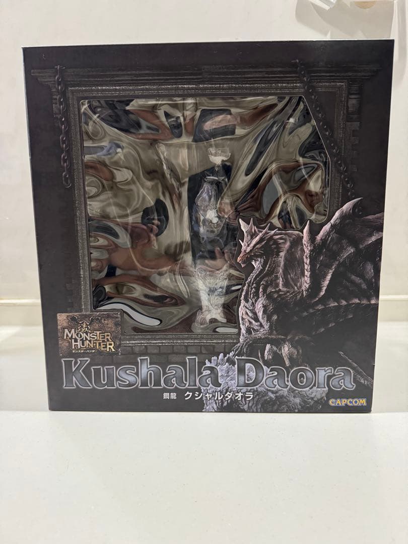 希*像様 未開封　鋼龍クシャルダオラ　モンスターハンター クリエイターズモデル