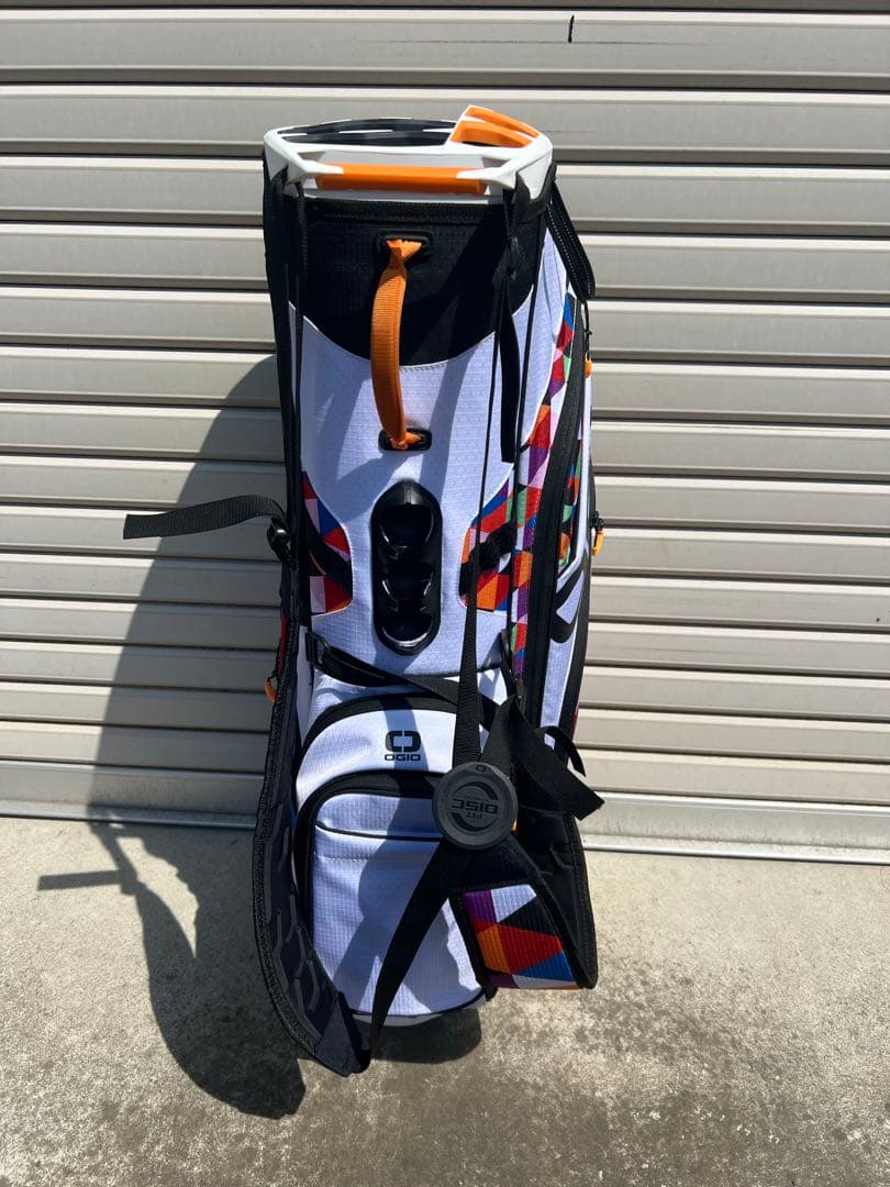 OGIO スタンドキャディバッグ 幾何学模様 8分割