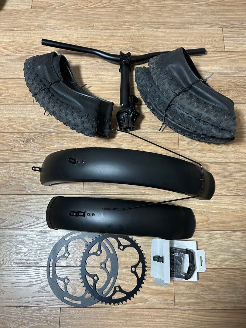 MATE X Evo純正部品ハンドル　タイヤ他　泥除け（最新プラ製）