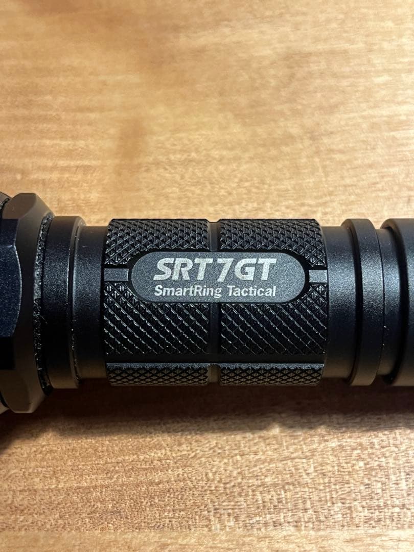 NITECORE SRT7GT 懐中電灯